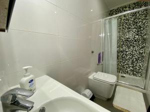 Spacious 4-Bedroom Apartment