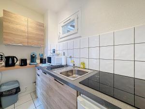 Studio 2 personnes avec parking et balcon Proudhon