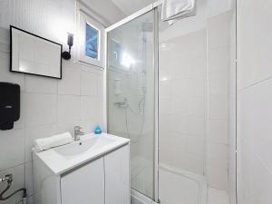 Studio 2 personnes avec parking et balcon Proudhon
