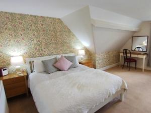 Superior Double Room room in Chough's Nest Hotel