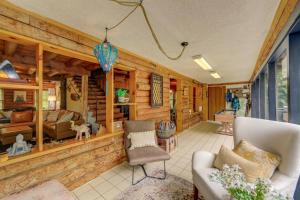 Hot Tub, Fire Pit Waynesville Getaway Near Hiking
