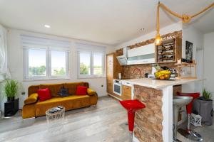 MY DALMATIA - Sea view Penthouse Nikita