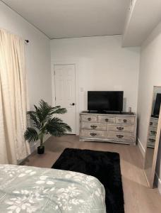 Cozy Casa by OHare Airport