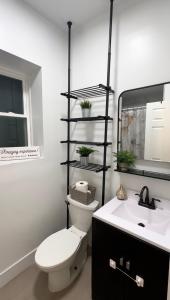 Cozy Casa by OHare Airport