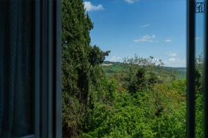 Palazzo Rossi, Historic Boutique Home in Marche