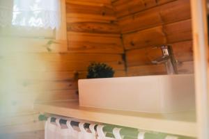 Tonneau en bois insolite au coeur du Charolais