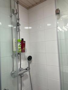 Quiet studio close to the mall and the metro