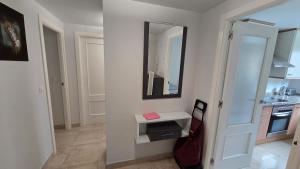 A lovely apartment Swimming pool, Parking, padel