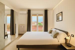 Lake Como Lario Apartment