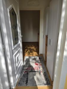Ferienwohnung nähe Red Bull Ring mit eingezäunten Garten