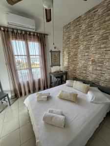 Panagiotis Rooms