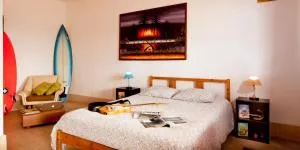 Alentejo Pig dog surf camp - Sines