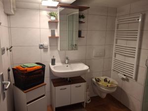 Heikes kleines Souterrain Apartment