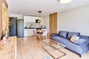 Cozy Apartment with Garden - Free Private Parking Gdańsk