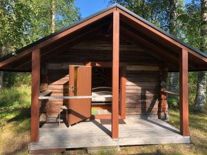 Purola holiday cottage by the lake Kivijärvi