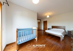 Casa da Escusa by ALPONTE