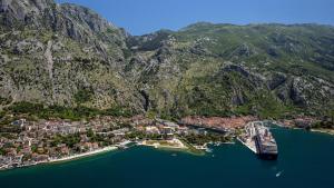 Historic Waterfront House