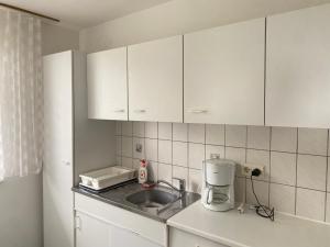 Seasons & Connections