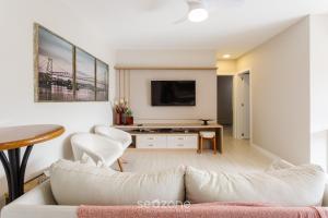 Apto Charmoso 500m da Praia em Jurerê RIV101