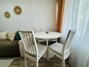 Summerland One Mamaia