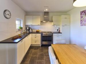 Farmhouse in Limburg near Maasplassen