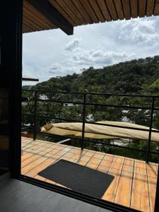 Apartamento rústico con terraza en Nuevo Cuscatlán