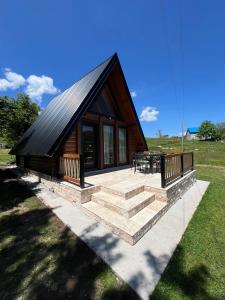 Grlo Sokolovo Cottage - Mountain Retreat near Podgorica