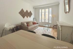 Jardin des Plantes - Beautiful bright 2-bedroom apartment -1 living room