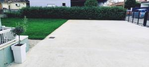 Ghini Venes 2 Καλώς ήλθες