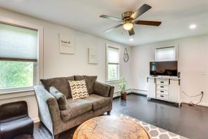 Ski, Hike and Fish Pet-Friendly Home in Saylorsburg