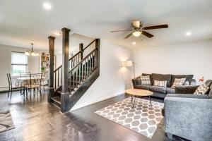 Ski, Hike and Fish Pet-Friendly Home in Saylorsburg