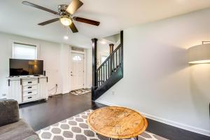 Ski, Hike and Fish Pet-Friendly Home in Saylorsburg