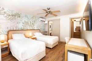 Hotel Cocoplum Beach