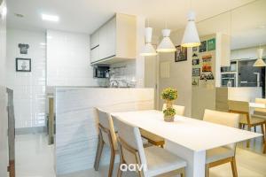 In Mare Bali Flat Premium Sicilia by Qavi