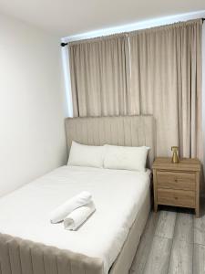 Queensway Apartment Close to Paddington Station, Hyde Park