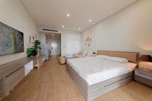 DivaLyLy Homestay CITADINES MARINA, Hạ Long, Việt Nam