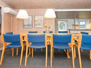 10 person holiday home in Ebeltoft-By Traum