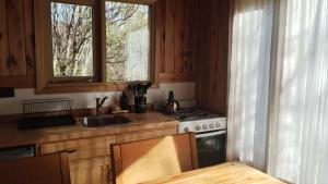 Cabaña de Montaña con Parrilla y Vista al Atardecer - Andes Alquileres