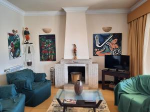 Seabreeze Villa Esposende -10 pax, piscina, praia a 100m