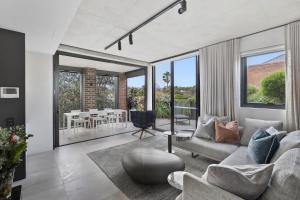 HAST3-1B Designer Loft in Bondi