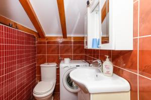 Apartments with WiFi Sibenik - 24358