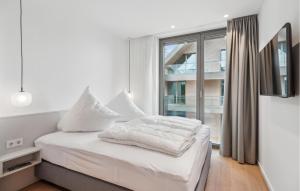 1 Bedroom Cozy Apartment In Tossens