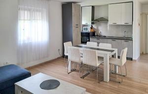 1 Bedroom Lovely Home In Pula 
