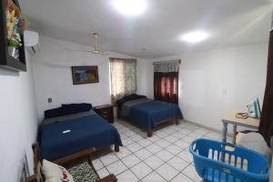 Casa Tortuga - Excellent Location - Close to Beach
