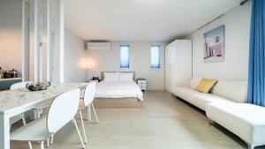 Namhae Sea N View Pool Villa Pension