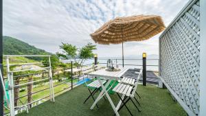 Namhae Sea N View Pool Villa Pension