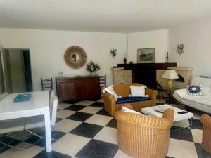 Villa familiale climatisée à 5 min de la mer avec parking et Wifi - FR-1-728-17