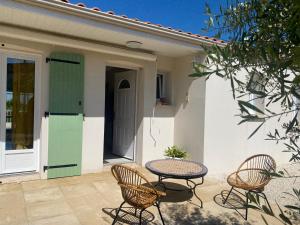 Maison 3 chambres, terrasse, jardin à La Terrière - FR-1-22-386