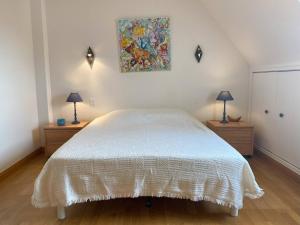 Maisons de vacances Grande maison familiale 11 pers. WIFI, proche port Perros-Guirec - FR-1-368-463 : photos des chambres