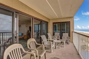 6th Floor Oceanfront condo easy beach access via boardwalk & exclusive fishing pier